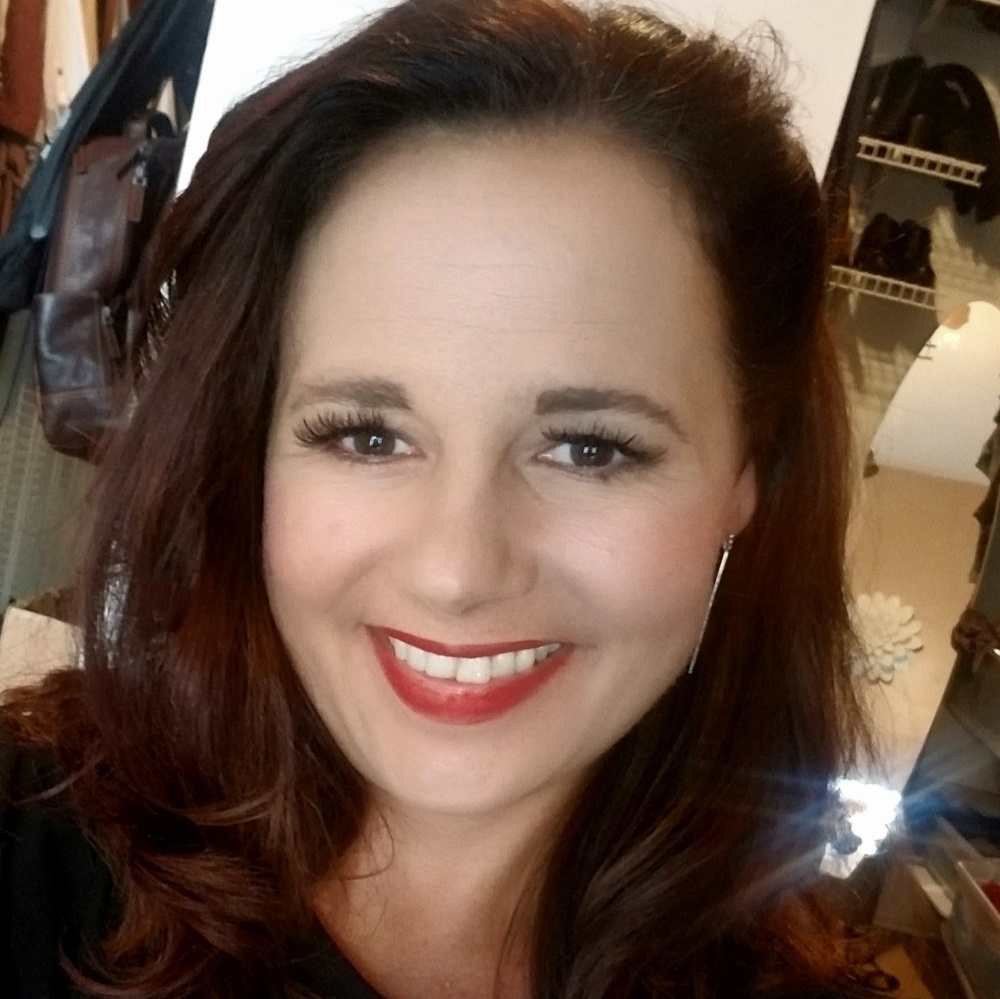Meet your Posher, Cher